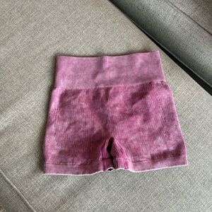 BO & TEE SCRUNCH SHORTS